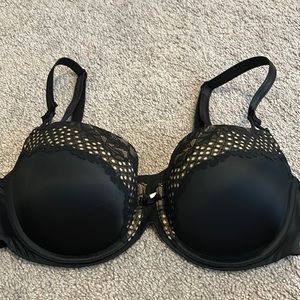 Curvy Couture New without tags Tulip Lace Bra
